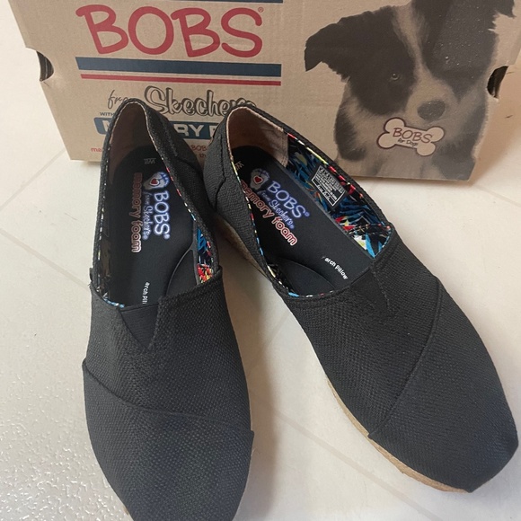 Women’s Bobs shoes - Picture 1 of 3